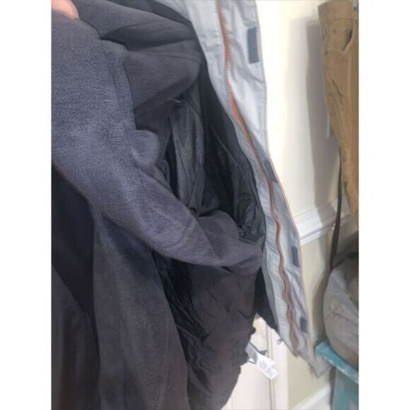 Columbia Sportswear Men's X-Large Gray Orange OmniTech TitaniumWaterproof Jacket - Picture 6 of 8